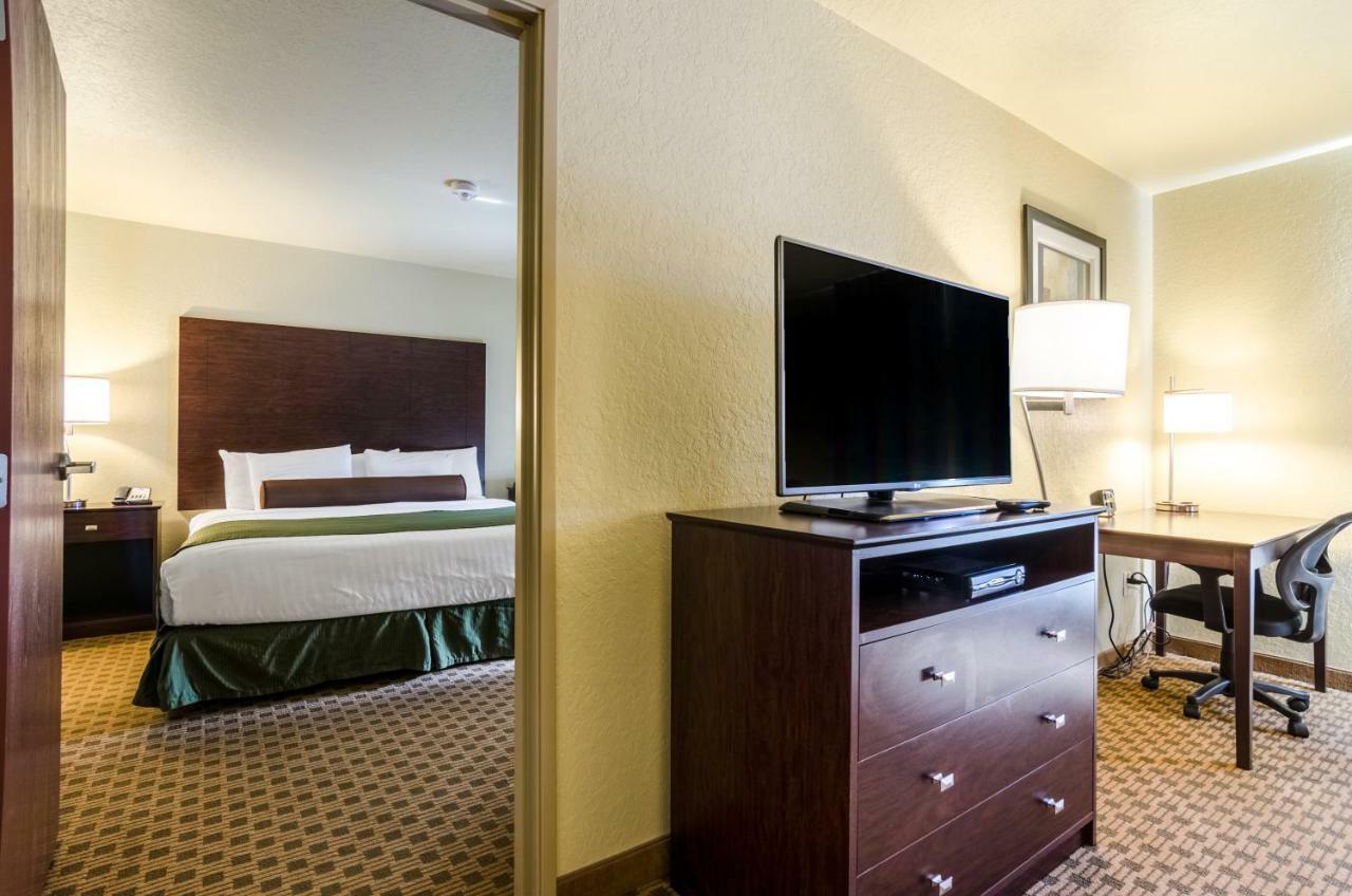 Cobblestone Inn And Suites - Eaton المظهر الخارجي الصورة