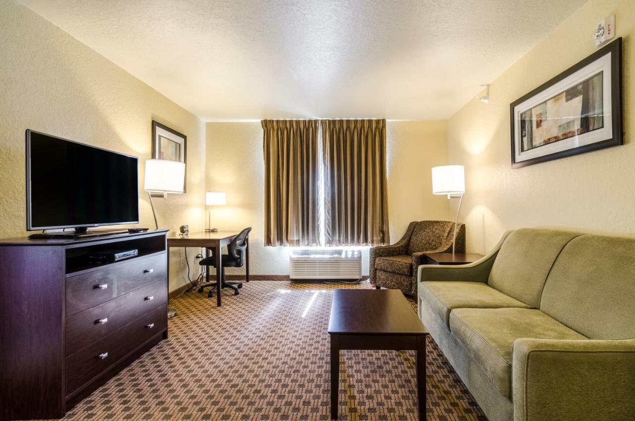 Cobblestone Inn And Suites - Eaton المظهر الخارجي الصورة